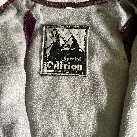lululemon Special Edition Fleece-Lined Hoodie - Picture 7 of 10